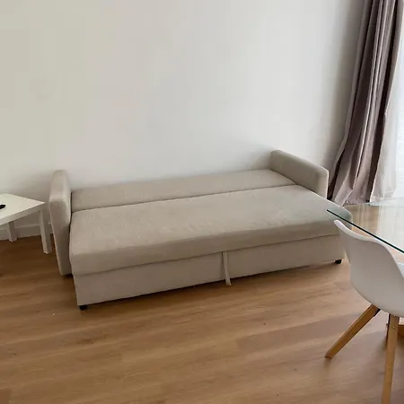 19 San Genna Apartment *